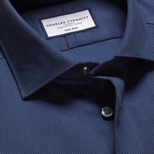 Charles Tyrwhitt Denim Blue Semi-Spread Collar Non-Iron Stretch Texture Shirt